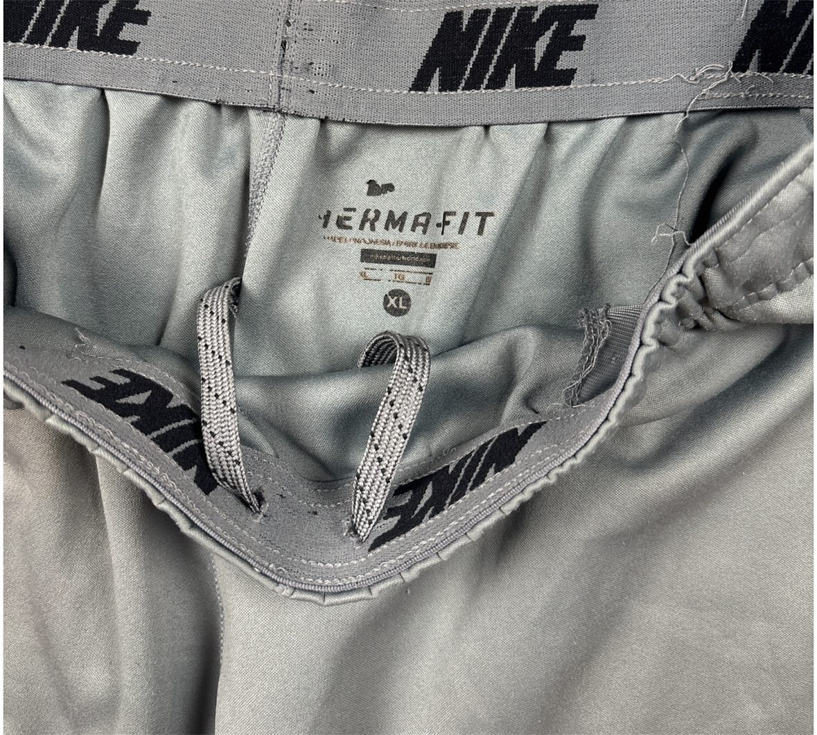 Nike Trackpants (XL)