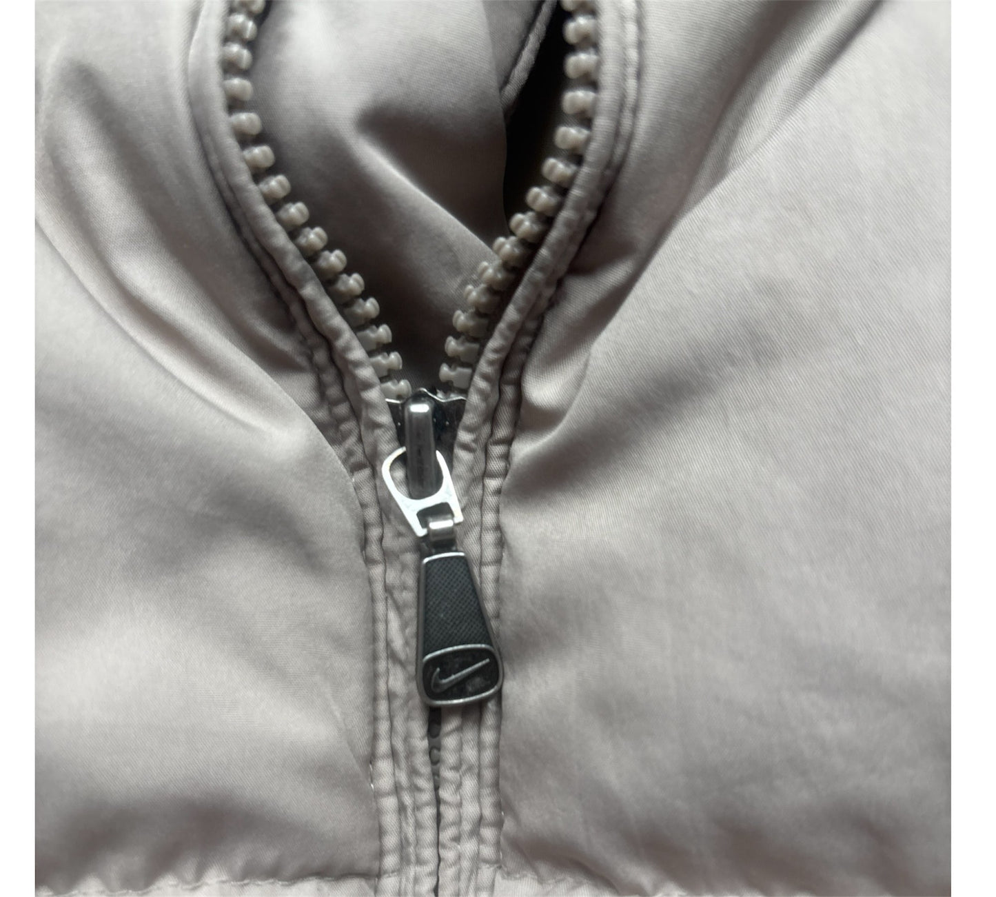 Rare Nike Puffer Vest (L)