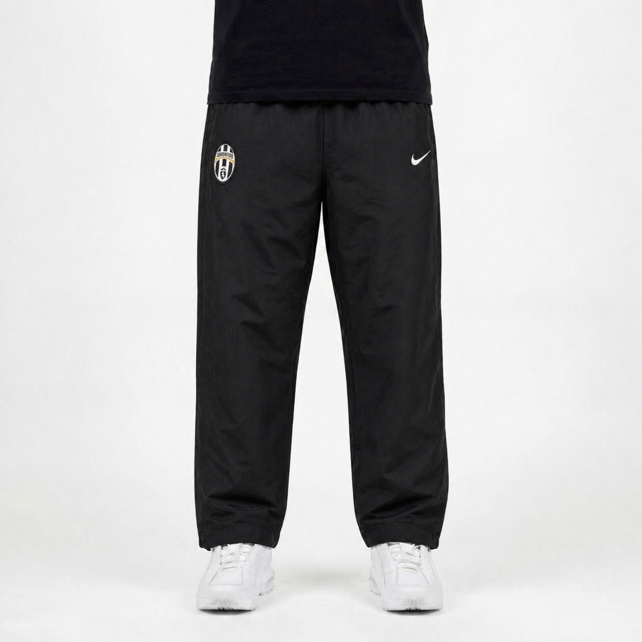 Vintage Nike Juventus Trackpants|Size S|