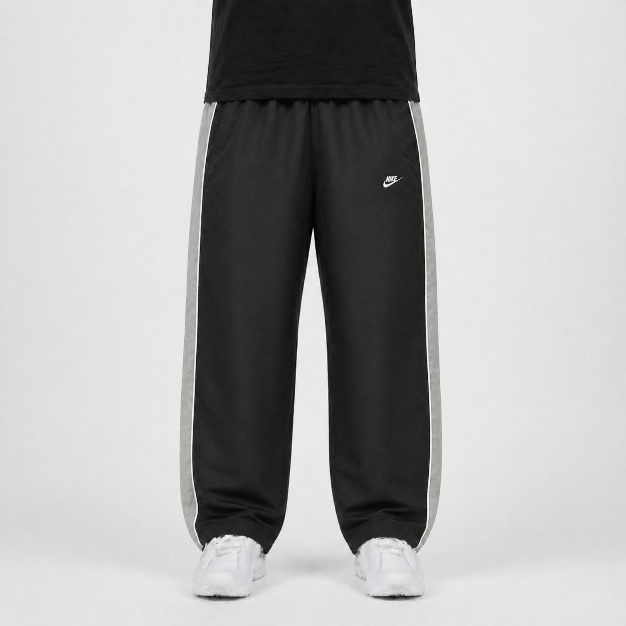 Vintage Nike Trackpants|Size M|