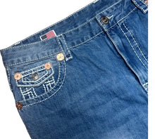 NEW WITH TAG True Religion Jeans (XL)