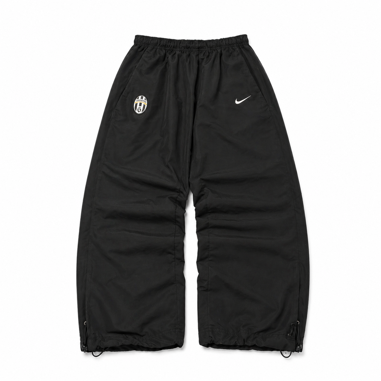 Vintage Nike Juventus Trackpants|Size S|
