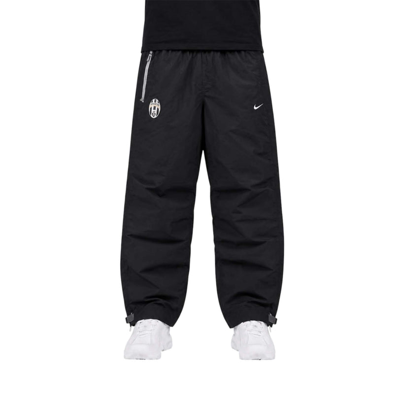Vintage Nike Juventus Trackpants|Size L|