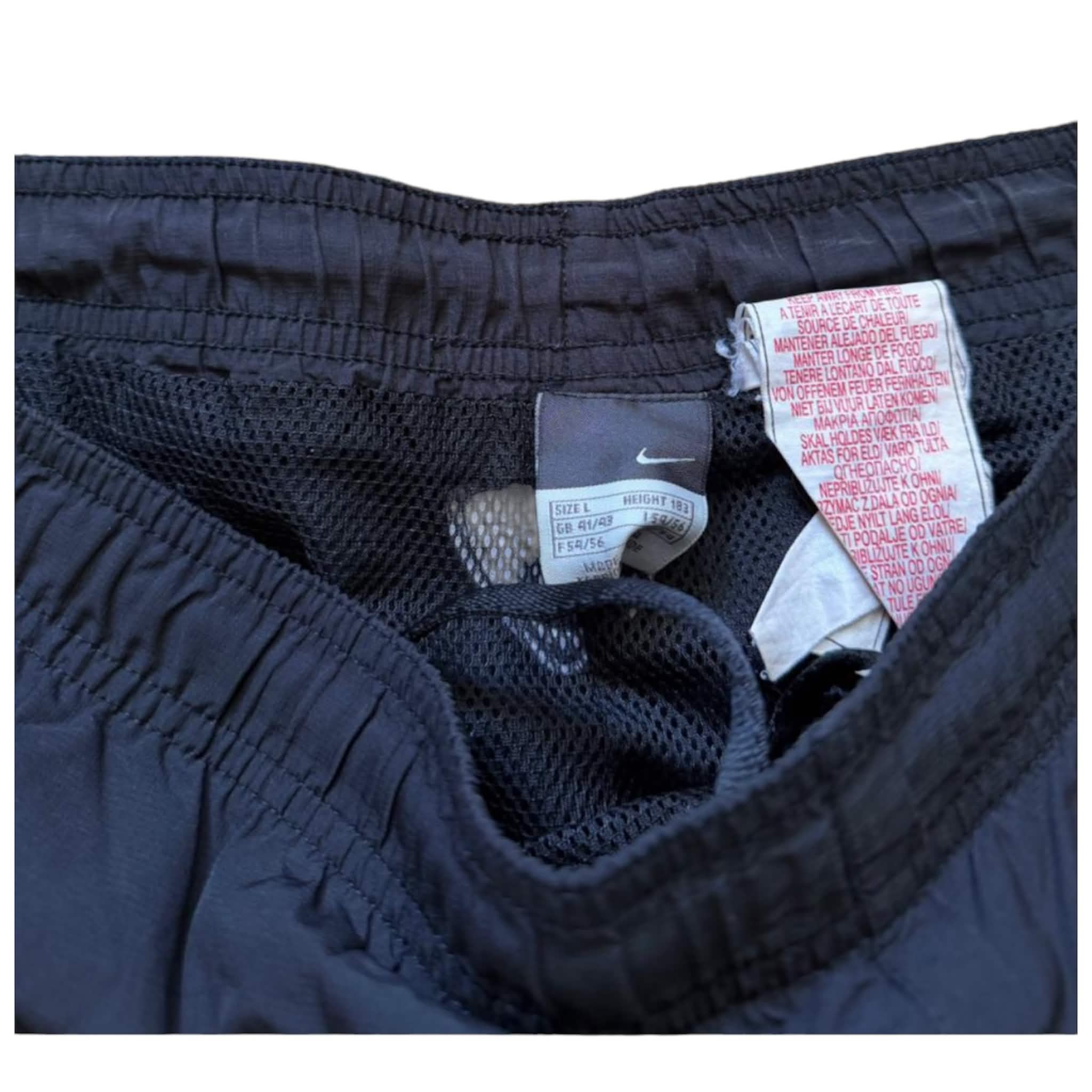 Vintage Nike Juventus Trackpants|Size L|